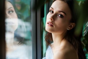 Dermabrazja i laser czyli jak pozbyć się blizn po trądziku – leczenie trądziku. Usuwanie blizn